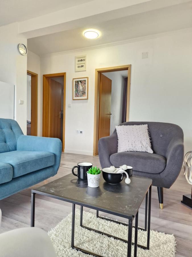 Luxury Apartments Silva With Sea View Okrug Gornji Eksteriør billede