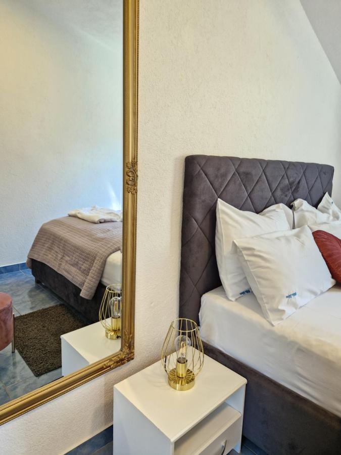 Luxury Apartments Silva With Sea View Okrug Gornji Eksteriør billede