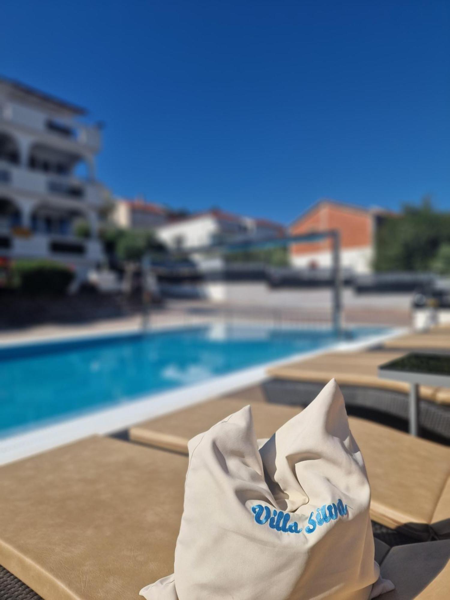 Luxury Apartments Silva With Sea View Okrug Gornji Eksteriør billede