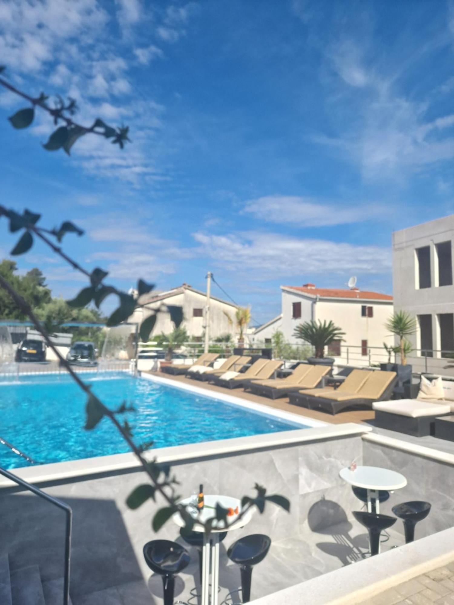 Luxury Apartments Silva With Sea View Okrug Gornji Eksteriør billede