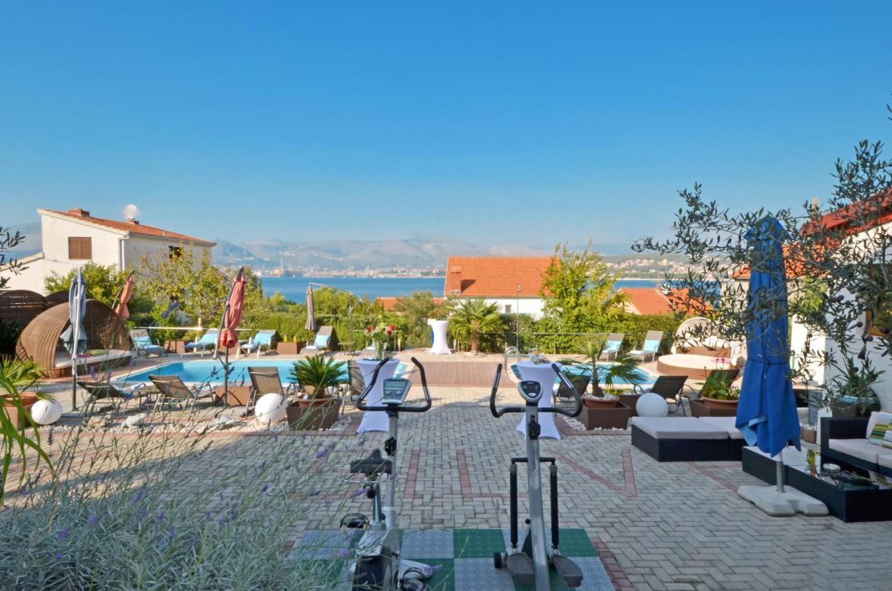 Luxury Apartments Silva With Sea View Okrug Gornji Eksteriør billede