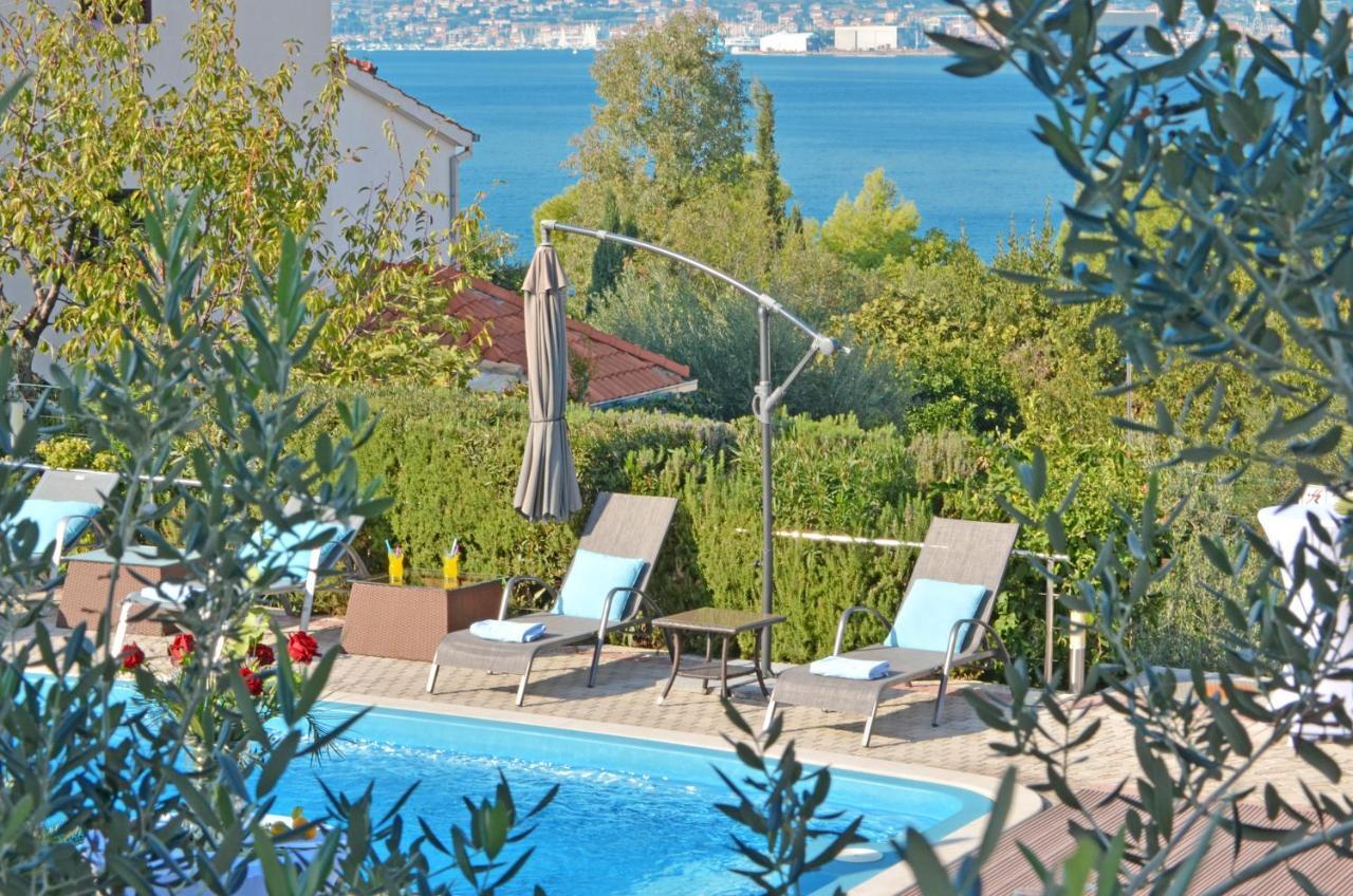 Luxury Apartments Silva With Sea View Okrug Gornji Eksteriør billede
