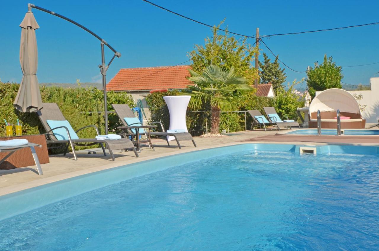 Luxury Apartments Silva With Sea View Okrug Gornji Eksteriør billede